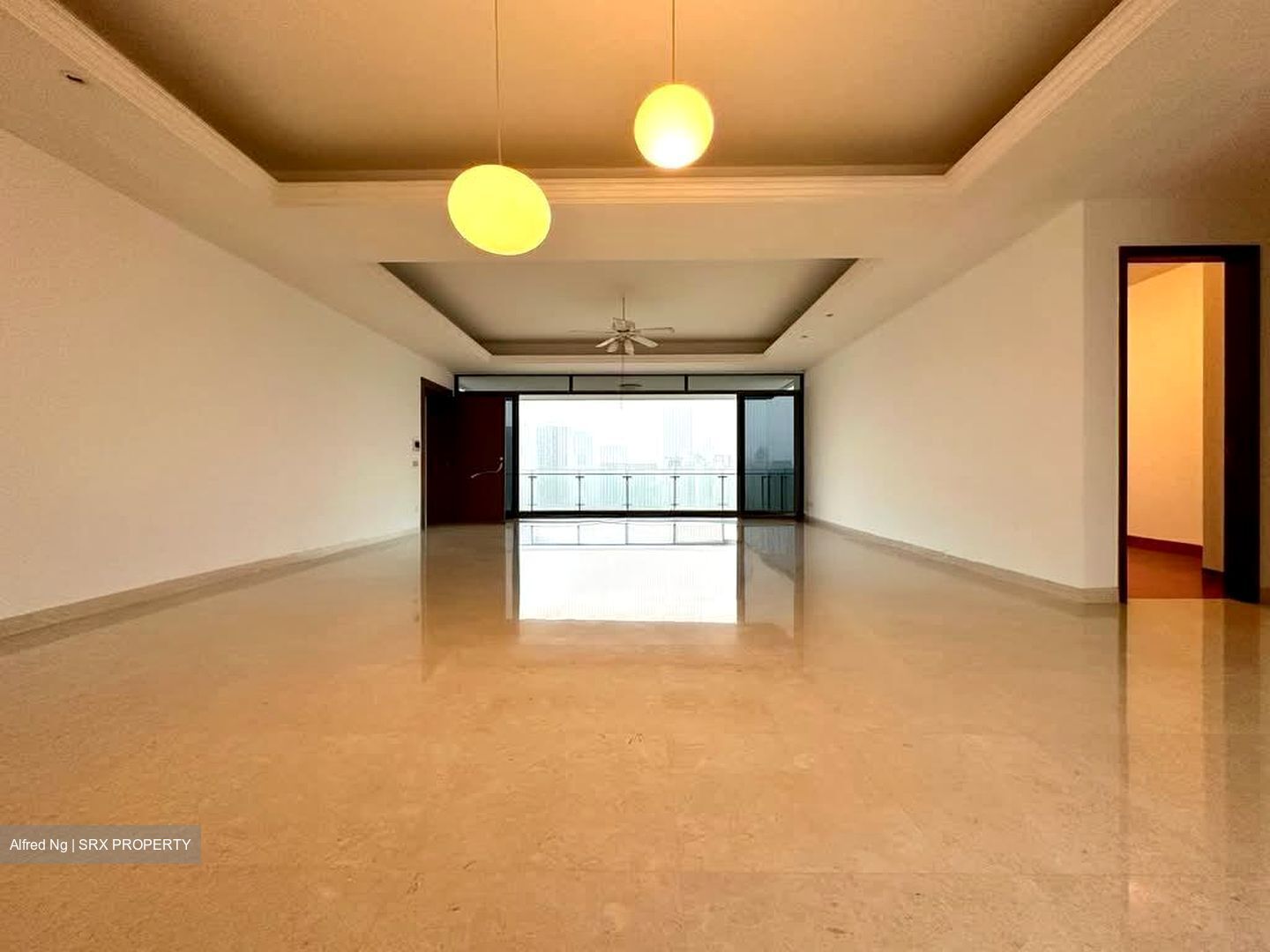 Latitude (D10), Condominium #607375571